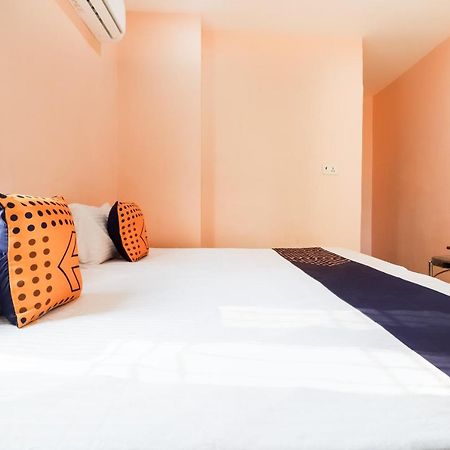 Spot On 63000 Hotel S.S. Plaza Banthra Sikandarpur Ngoại thất bức ảnh
